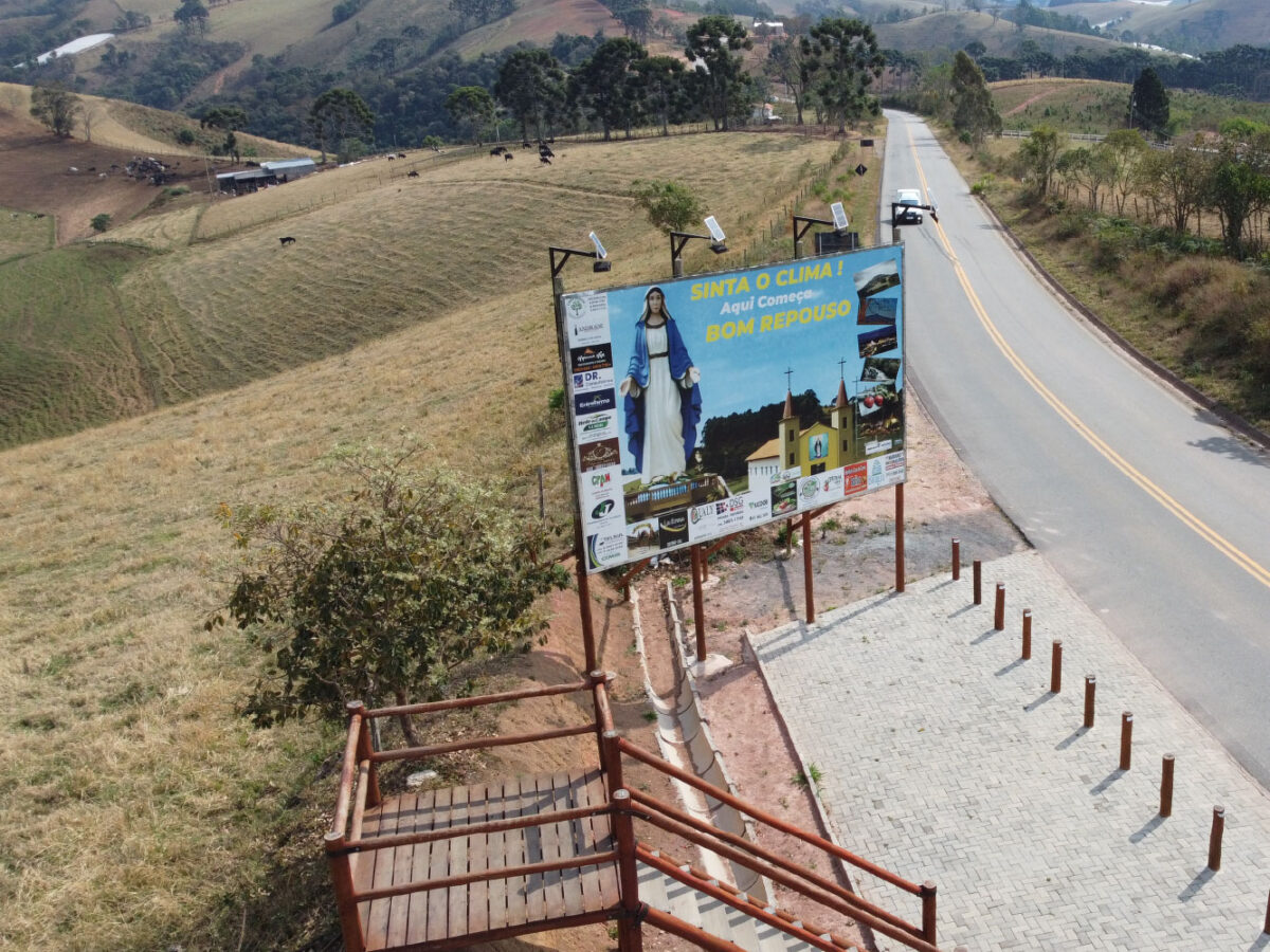 Bom Repouso Ceasinha do Morango